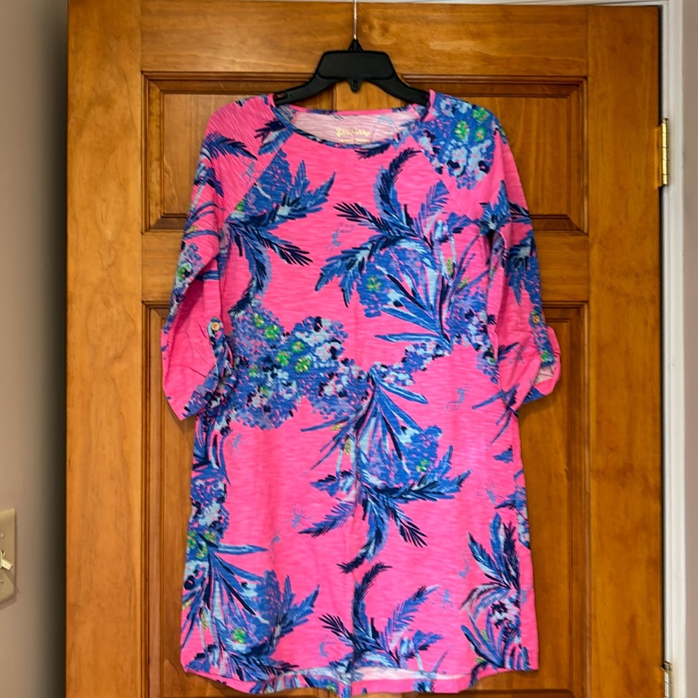EUC Lilly Pulitzer hot pink dress with palms and monkeys. Size S.